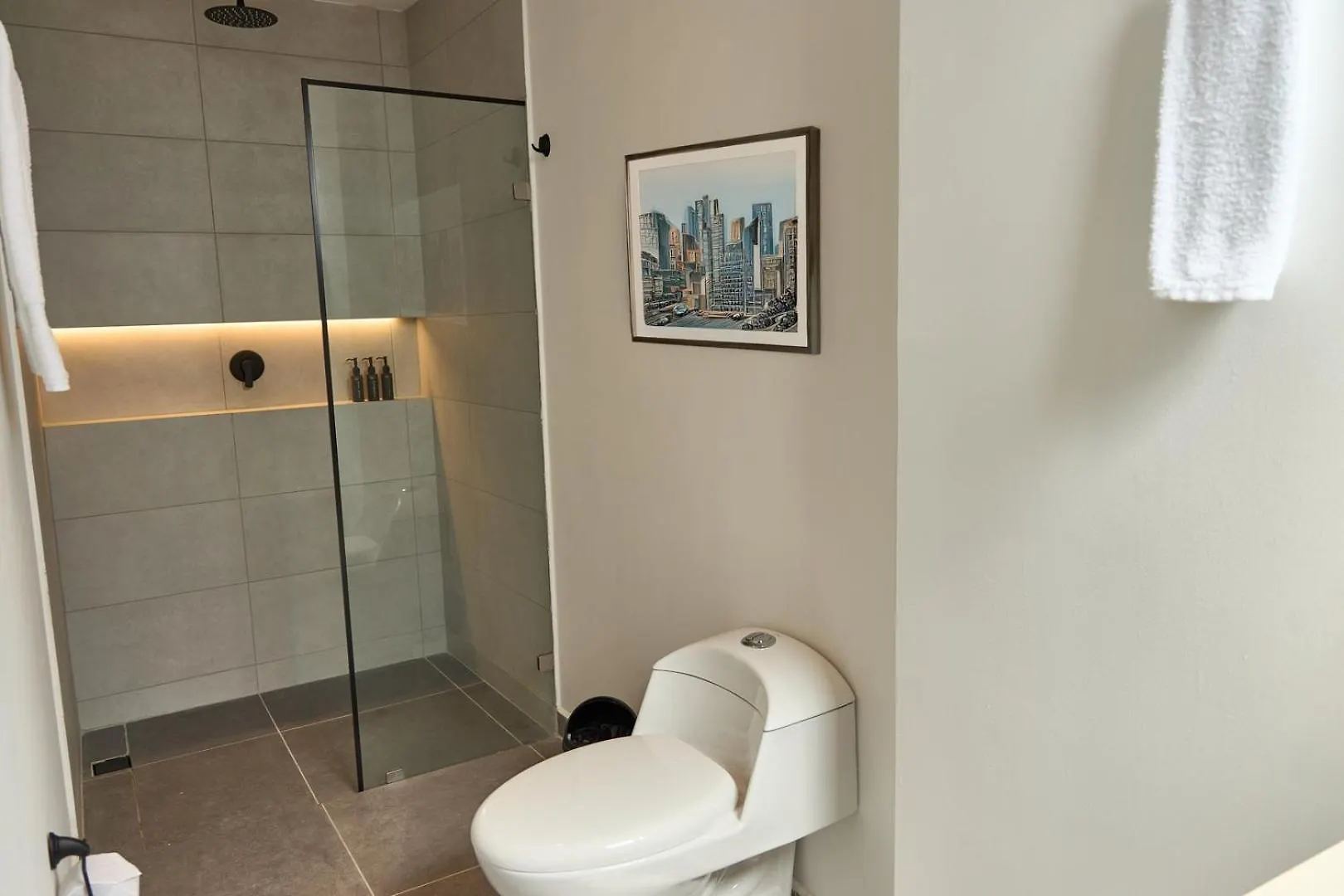 Warm Retreat At Rosa Negra Stadio Medellin Apartment
